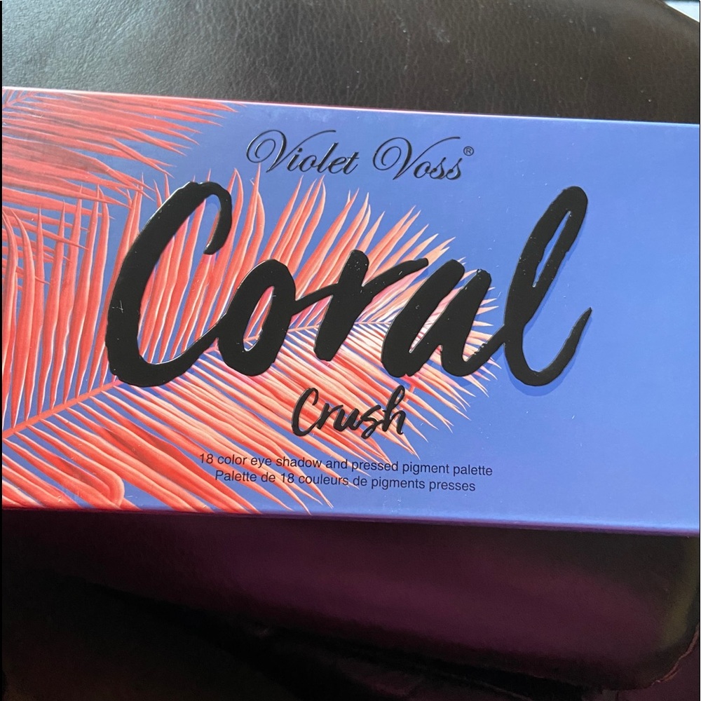 Violet Voss-Coral Crush Palette